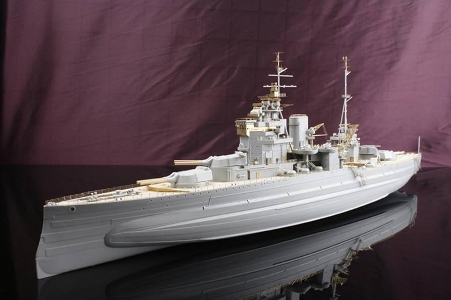トランペッター 1/350 戦艦 クイーン・エリザベス プラモ　未組立品 Amazon | 1：350 QEEN ELIZABETH クイーン エリザベス スーパー
